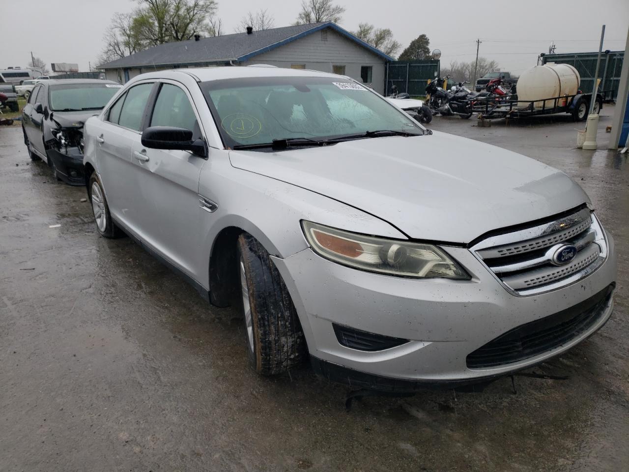 FORD TAURUS SE 2010 with VIN 1FAHP2DW5AG169342 - Photo from auction