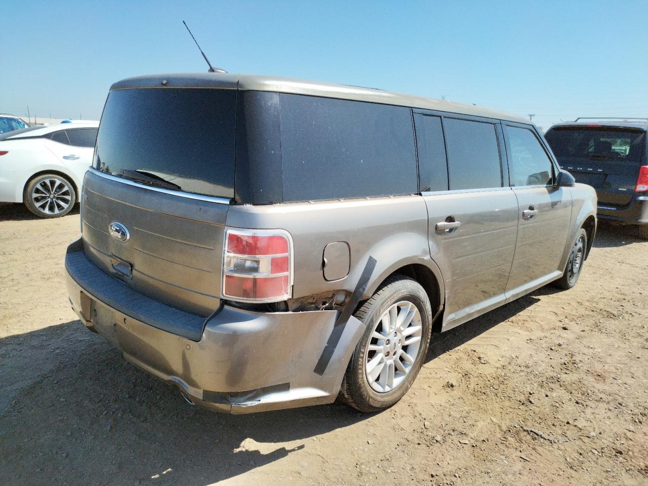 Photo 4 from auction – 2013 FORD FLEX SEL with VIN 2FMGK5C80DBD06171