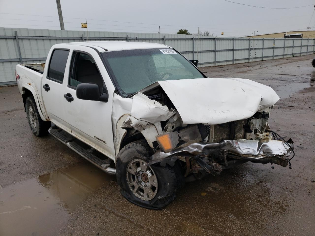 CHEVROLET COLORADO 2005 with VIN 1GCDT136858122404 - Photo from auction