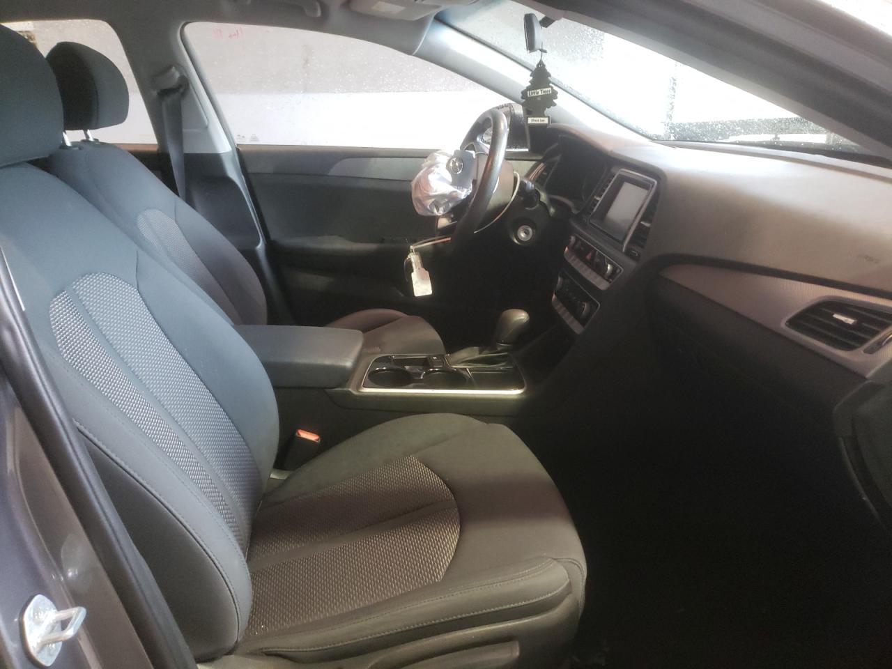 Photo 5 from auction – 2018 HYUNDAI SONATA SE with VIN 5NPE24AF0JH715083