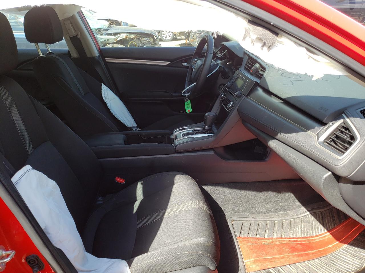 Photo 5 from auction – 2016 HONDA CIVIC LX with VIN 2HGFC2F54GH546761