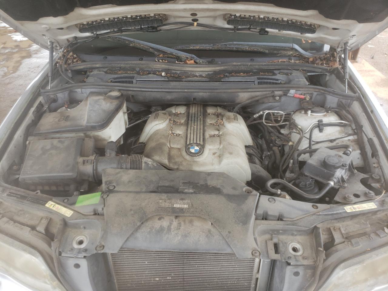 Photo 7 from auction – 2005 BMW X5 4.4I with VIN 5UXFB53535LV18102