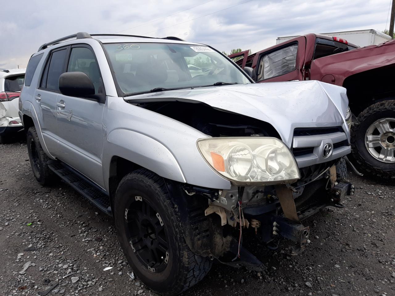 Photo 1 from auction – 2004 TOYOTA 4RUNNER SR with VIN JTEZU14R140027834