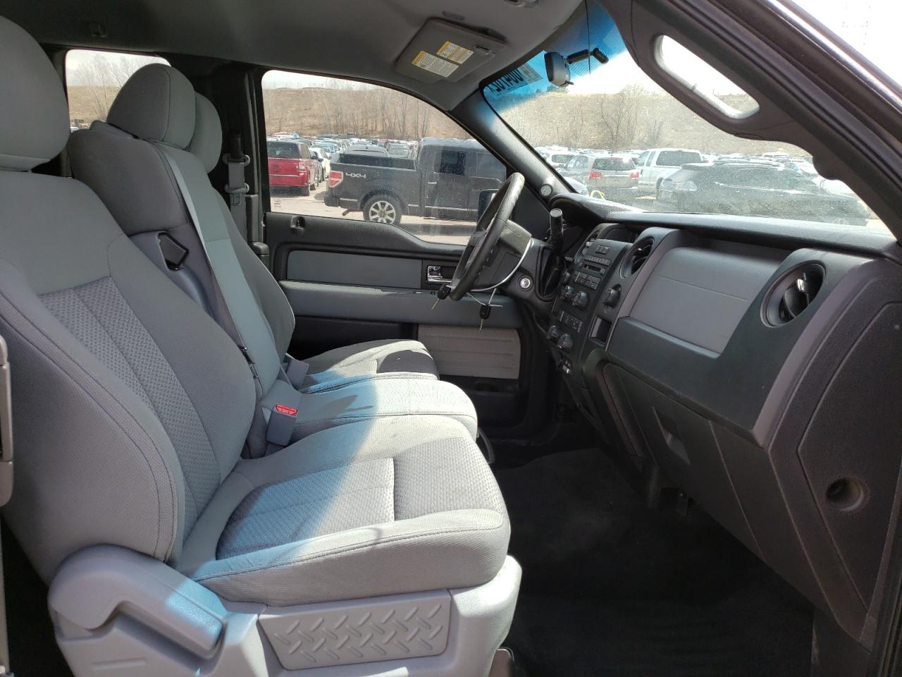 Photo 5 from auction – 2013 FORD F150 SUPER with VIN 1FTFX1EF4DFA91723