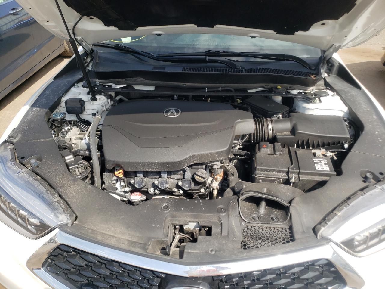 Photo 7 from auction – 2018 ACURA TLX TECH with VIN 19UUB2F5XJA012325