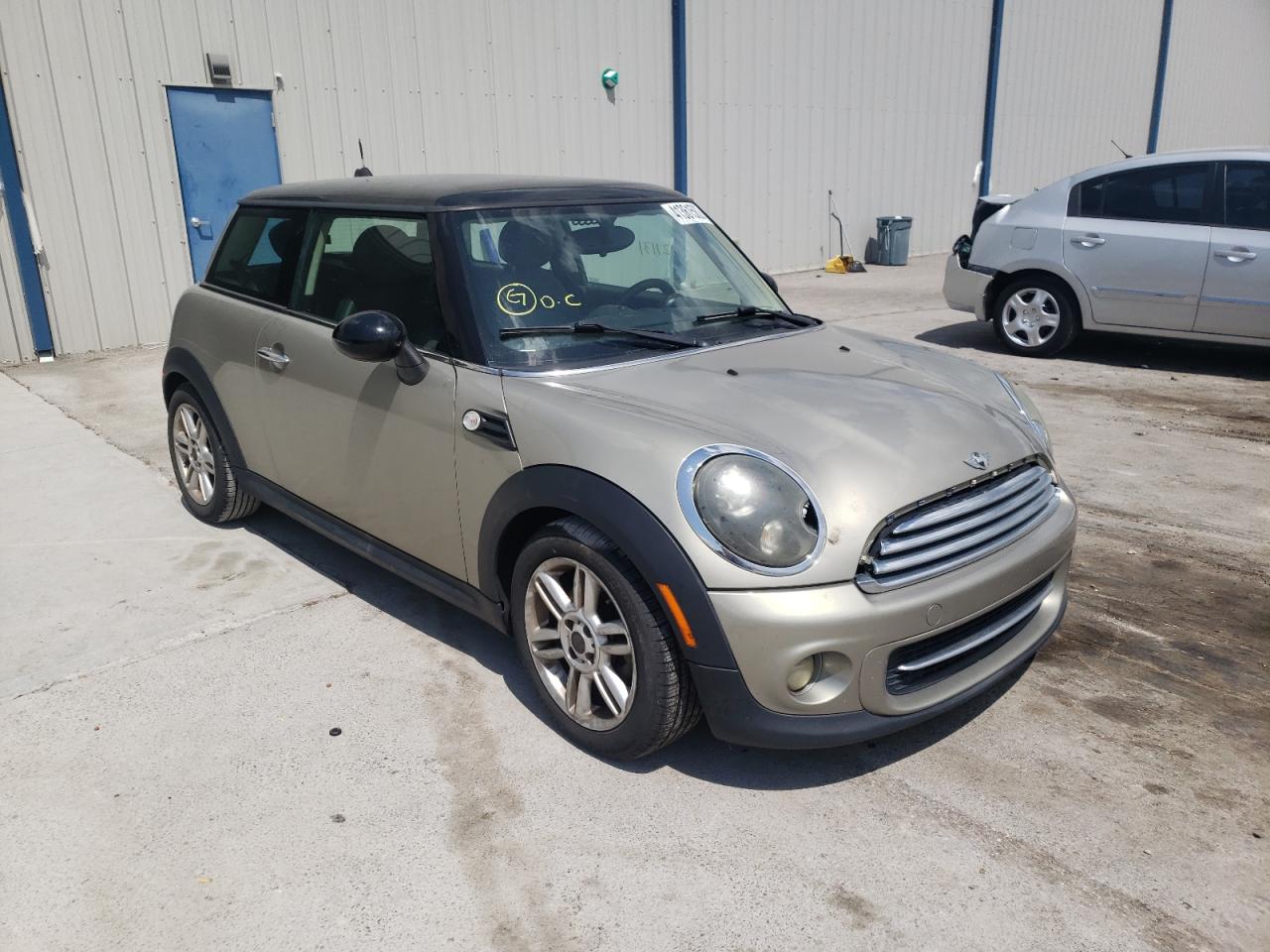 MINI COOPER 2011 with VIN WMWSU3C51BT099853 - Photo from auction