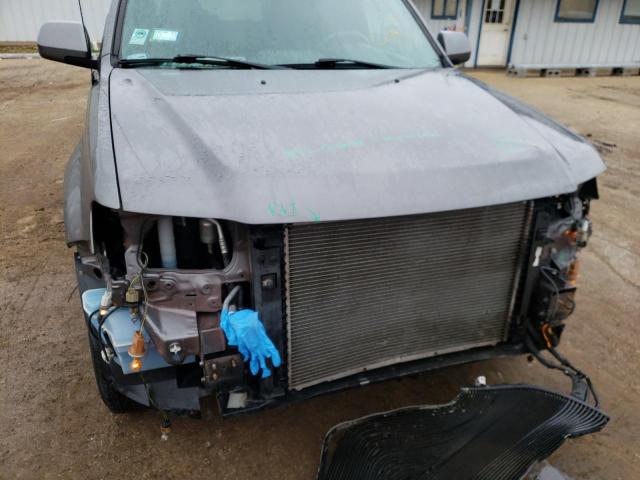 Photo 9 from auction – 2010 FORD ESCAPE LIM with VIN 1FMCU0E76AKD09982