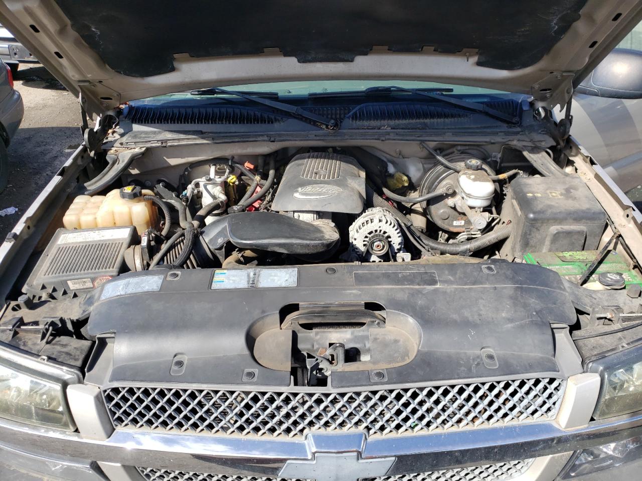 Photo 7 from auction – 2005 CHEVROLET SILVERADO with VIN 1GCEK19Z75Z233075