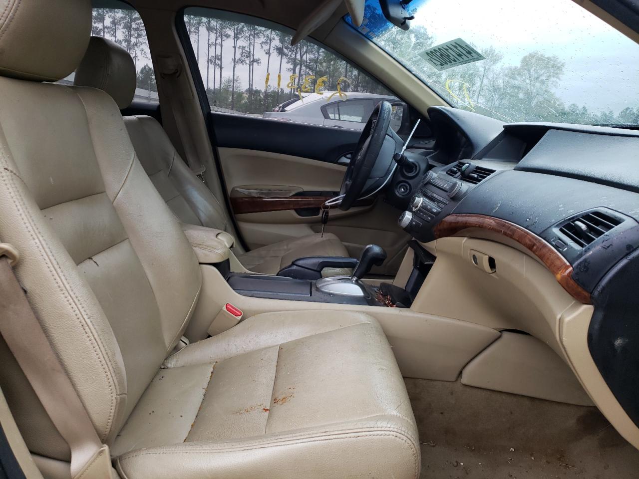 Photo 5 from auction – 2012 HONDA ACCORD with VIN 1HGCP3F7XCA003454