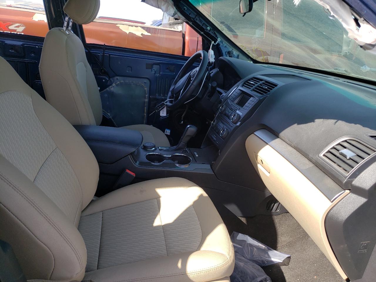 Photo 5 from auction – 2016 FORD EXPLORER with VIN 1FM5K8B86GGB06631