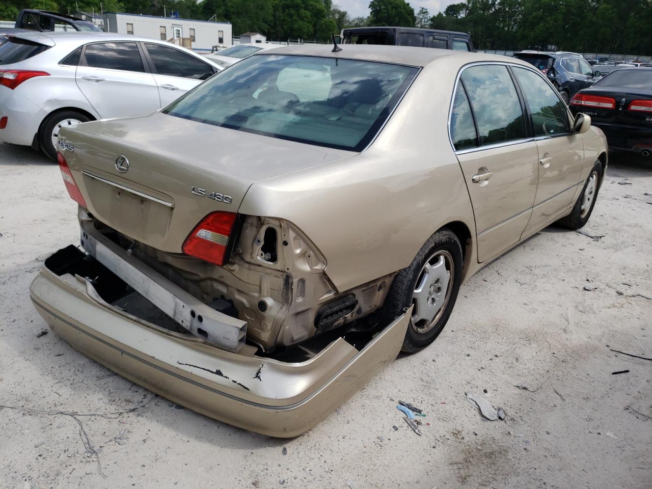 Photo 4 from auction – 2002 LEXUS LS 430 with VIN JTHBN30F420064656