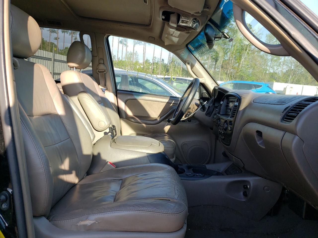 Photo 5 from auction – 2007 TOYOTA SEQUOIA with VIN 5TDBT44A37S280398
