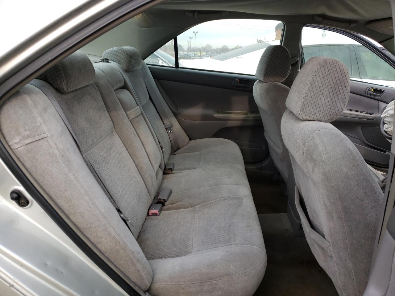 Photo 6 from auction – 2003 TOYOTA CAMRY LE with VIN 4T1BE32K73U766018