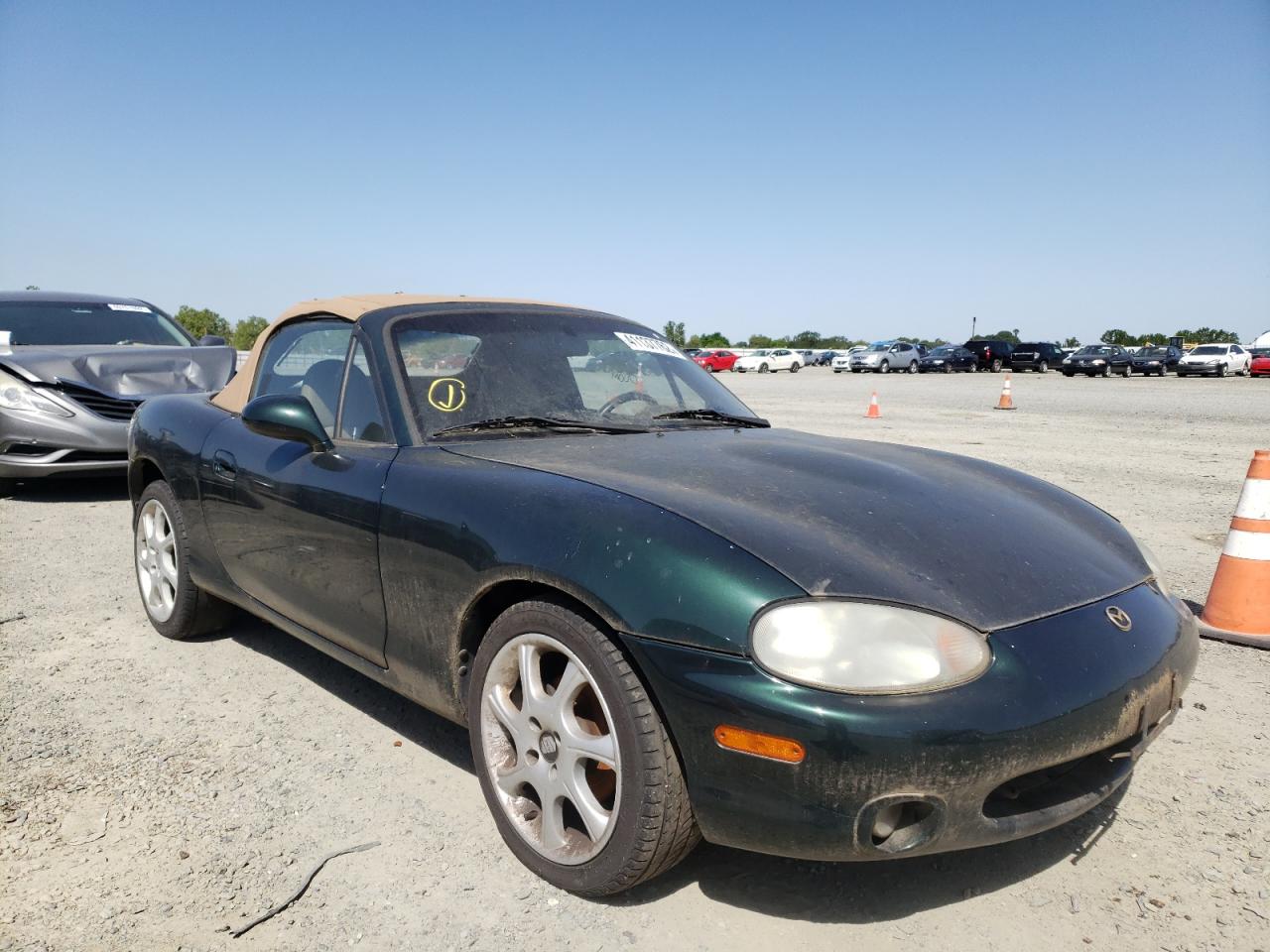 MAZDA MX-5 MIATA 1999 with VIN JM1NB3530X0127121 - Photo from auction