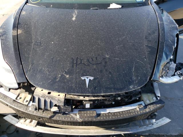 Photo 7 from auction – 2018 TESLA MODEL 3 with VIN 5YJ3E1EB7JF127605