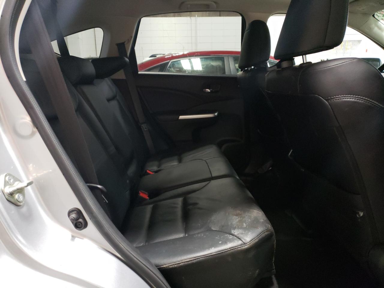 Foto 6 de la subasta – 2016 HONDA CR-V con VIN 5J6RM4H71GL135205