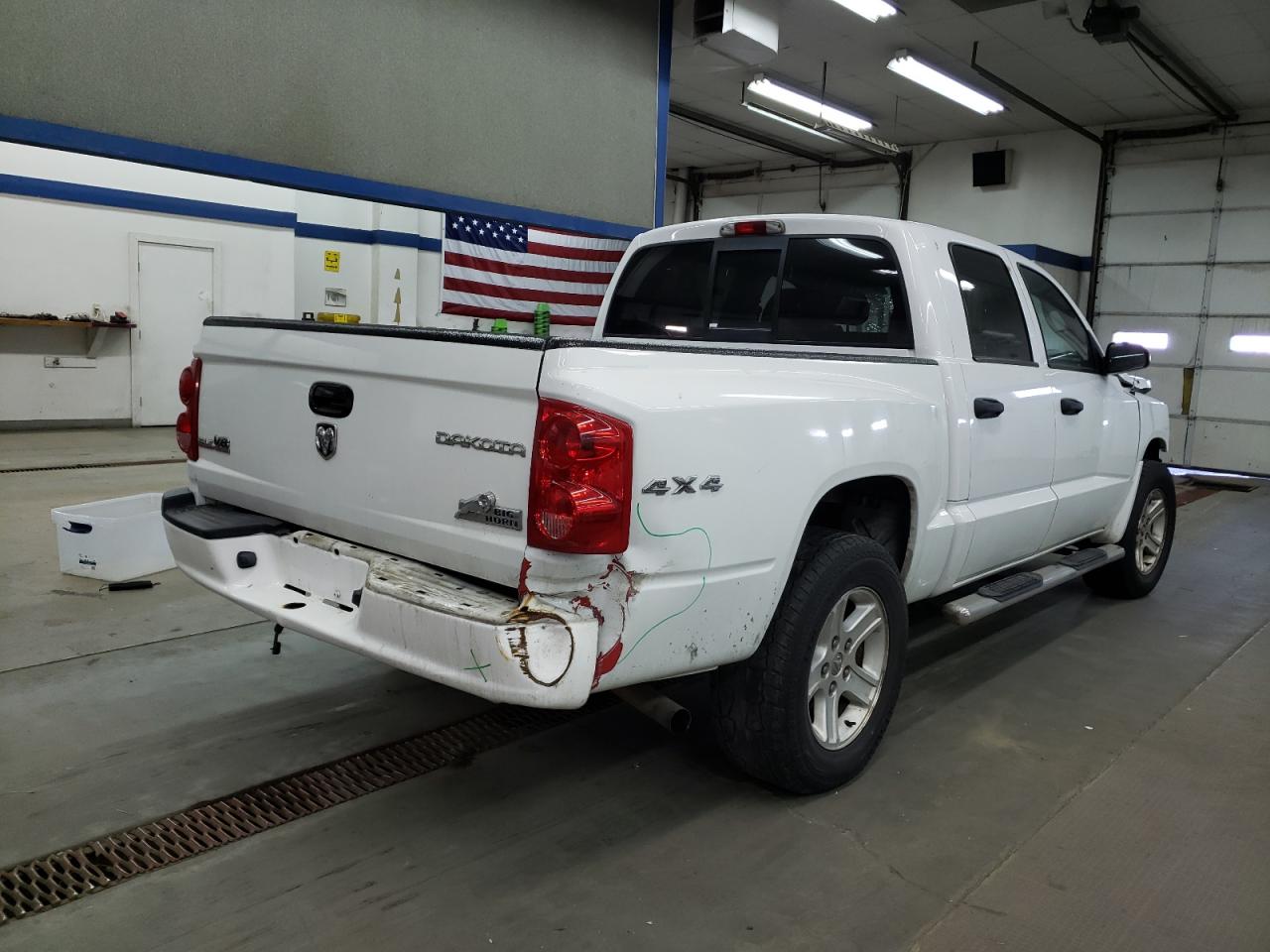 Photo 4 from auction – 2011 DODGE DAKOTA SLT with VIN 1D7RW3GK7BS708659