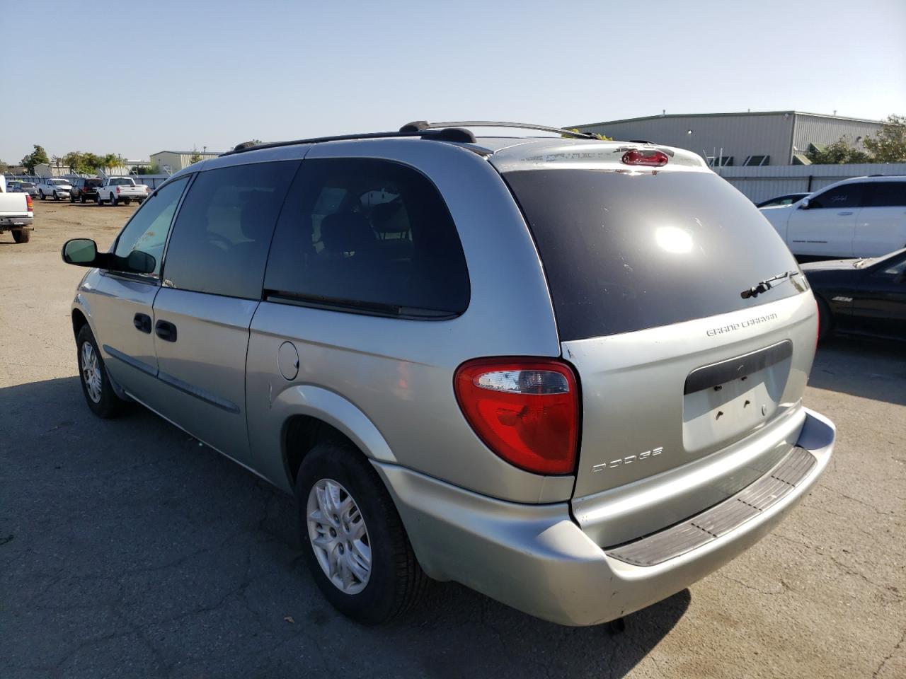 صورة رقم 3 من المزاد - 2004 DODGE GRAND CARA مع VIN 1D4GP24R24B563045