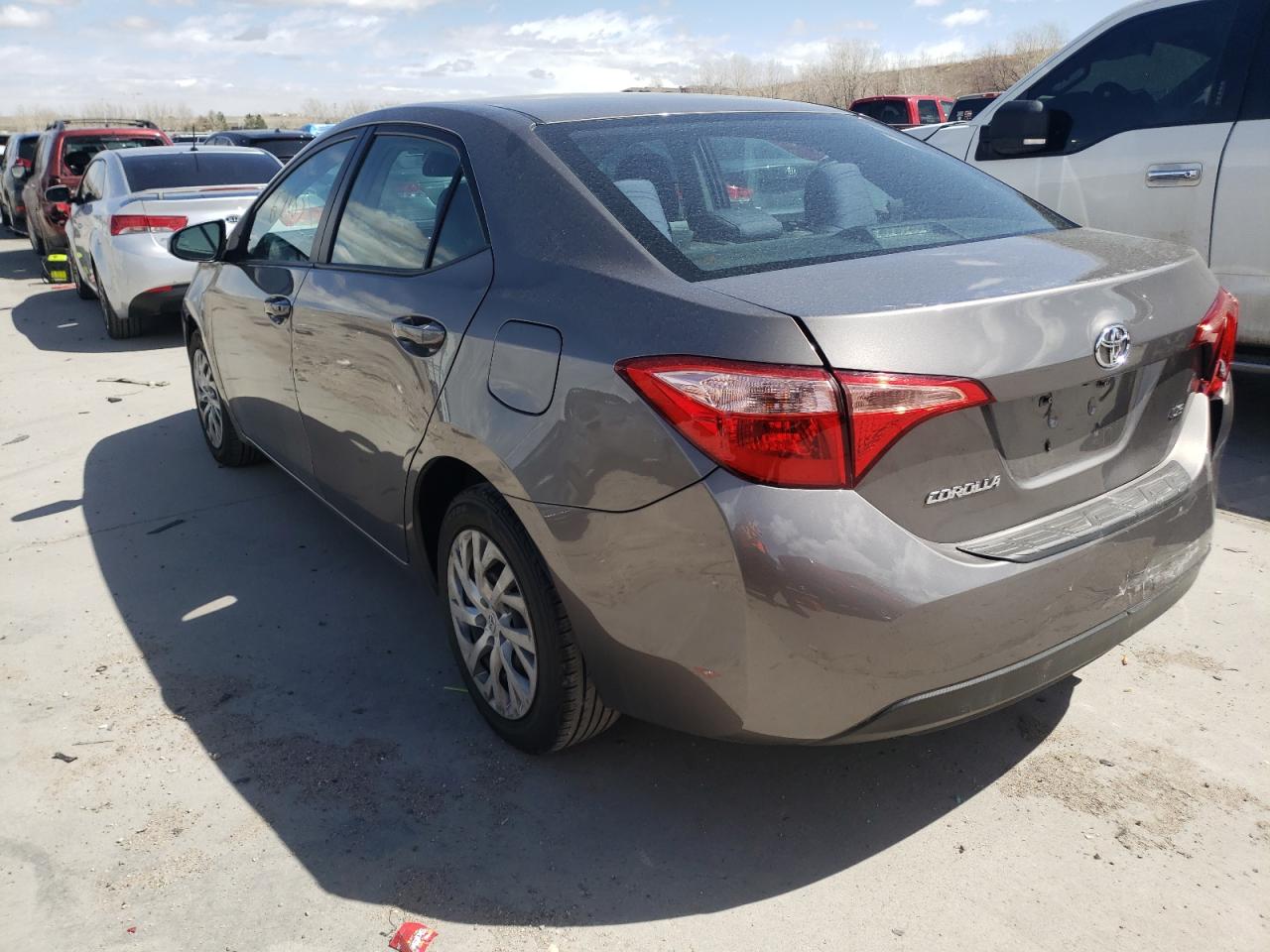 Photo 3 from auction – 2017 TOYOTA COROLLA L with VIN 5YFBURHE4HP639839