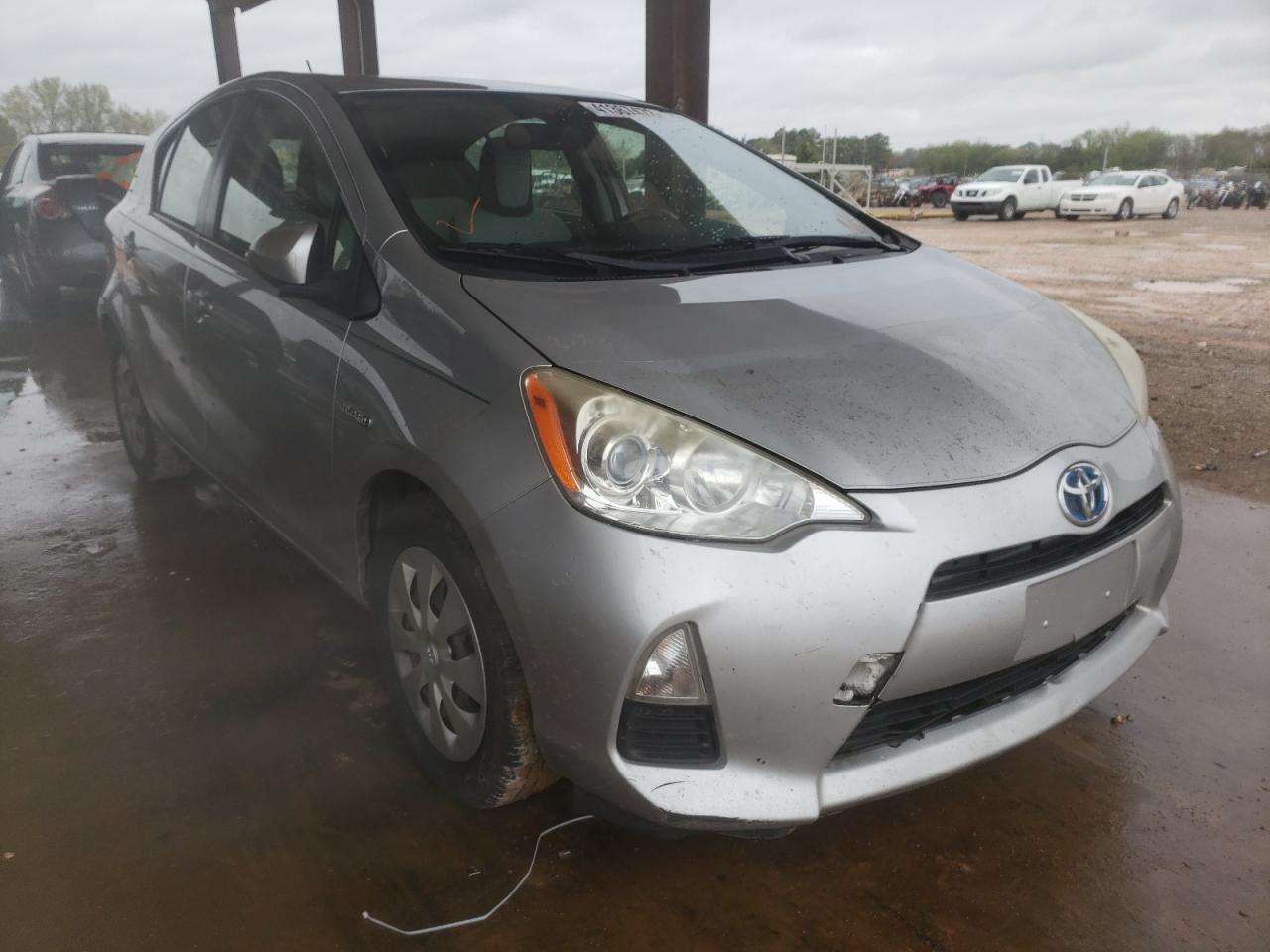 Photo 1 from auction – 2013 TOYOTA PRIUS C with VIN JTDKDTB37D1056734