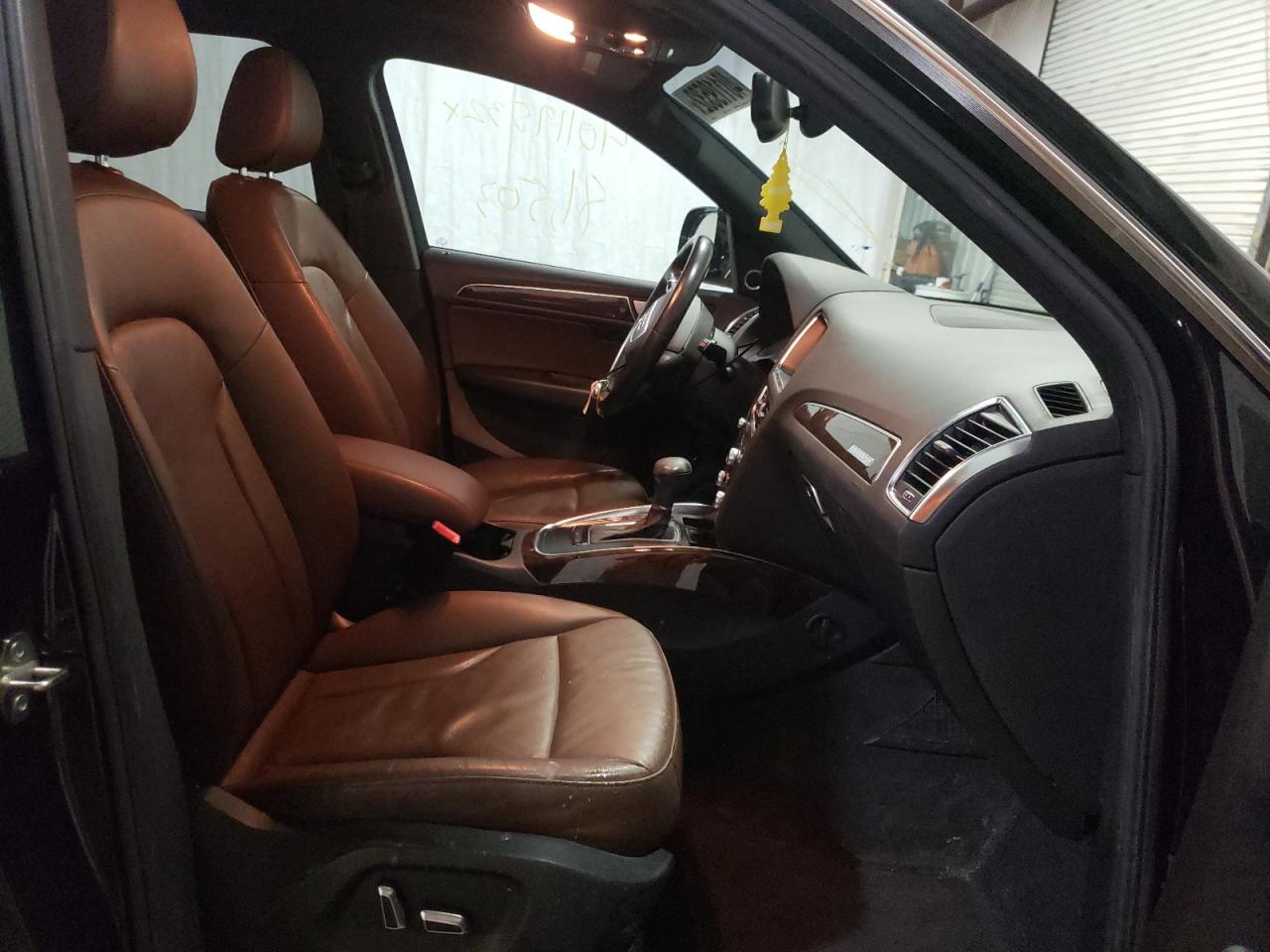 Photo 5 from auction – 2013 AUDI Q5 PREMIUM with VIN WA1LFAFP1DA096964