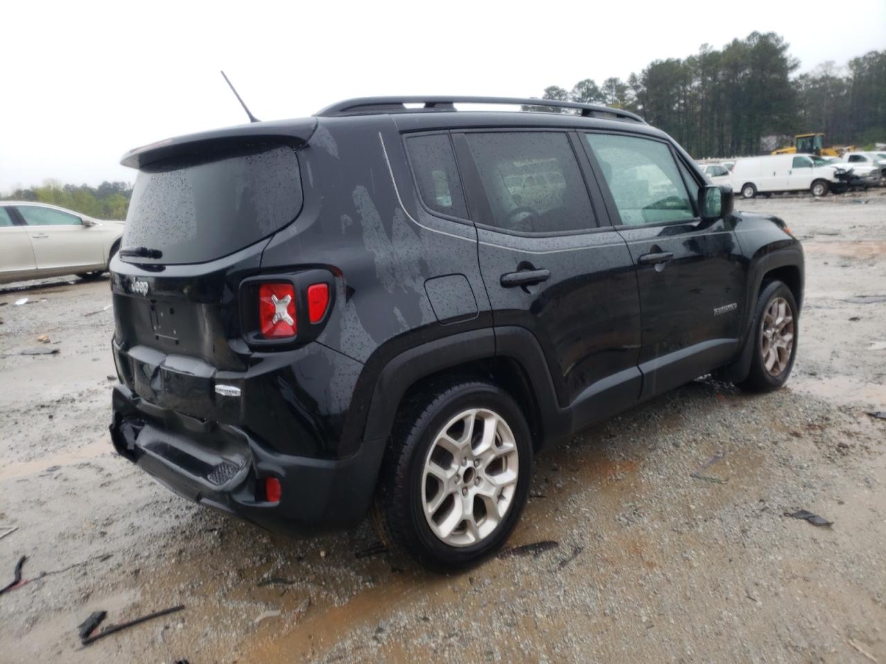 Photo 4 from auction – 2017 JEEP RENEGADE L with VIN ZACCJABBXHPE73067