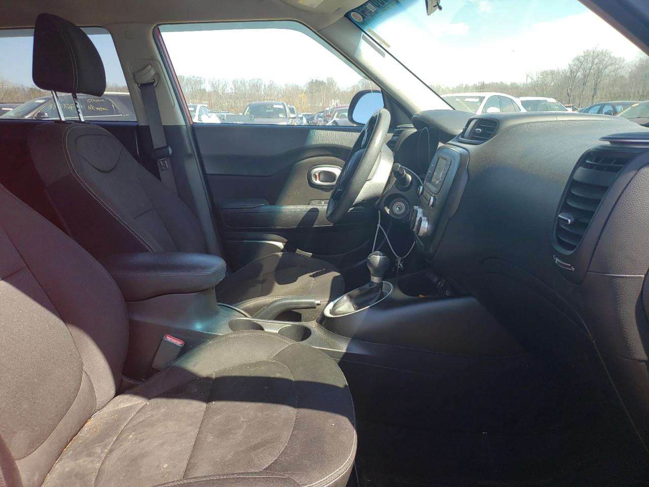 Photo 5 from auction – 2019 KIA SOUL with VIN KNDJN2A24K7007593