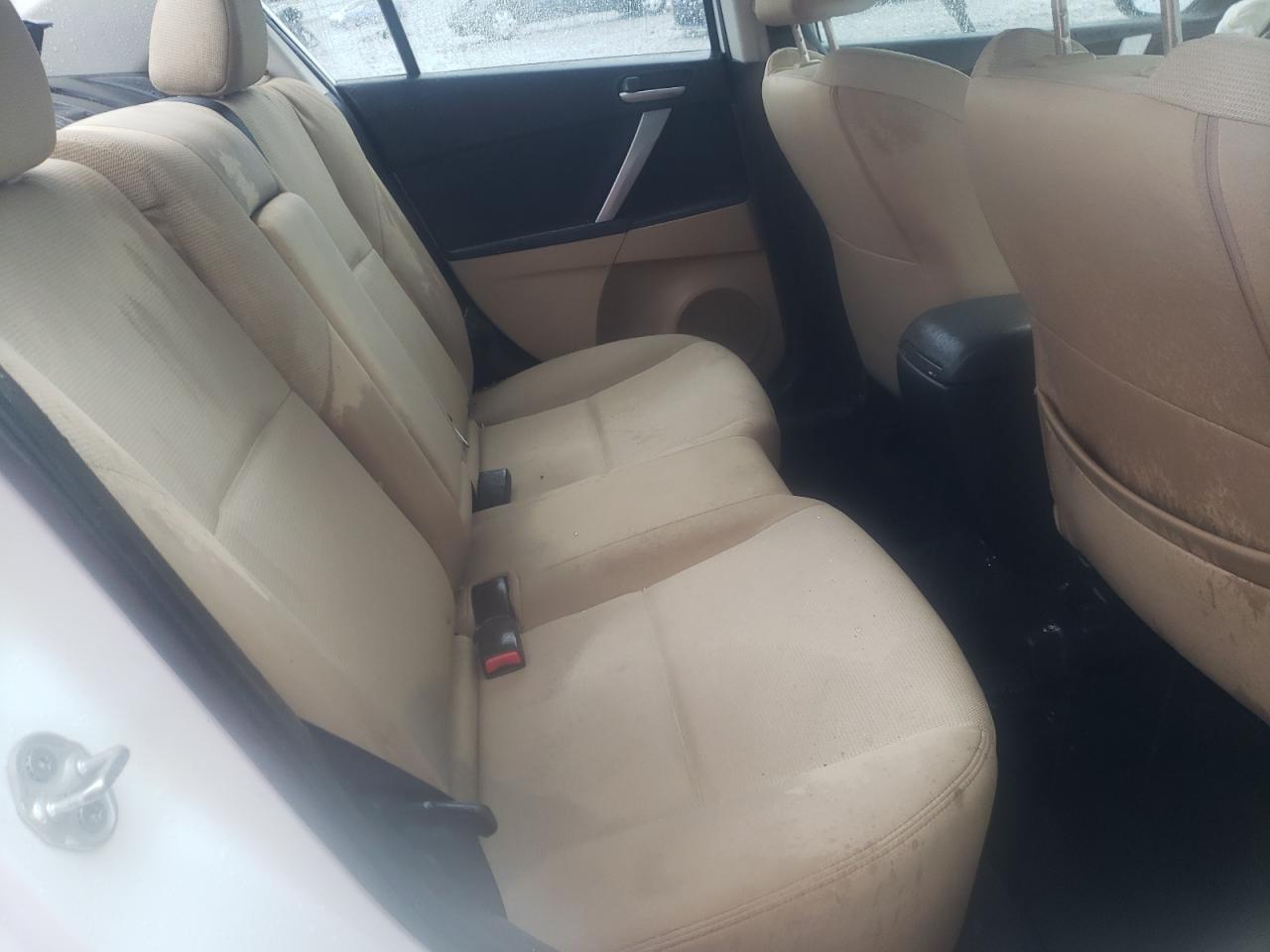 Photo 6 from auction – 2010 MAZDA 3 S with VIN JM1BL1S55A1100878