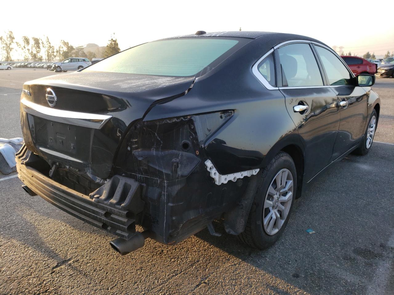Photo 4 from auction – 2015 NISSAN ALTIMA 2.5 with VIN 1N4AL3AP4FC227214