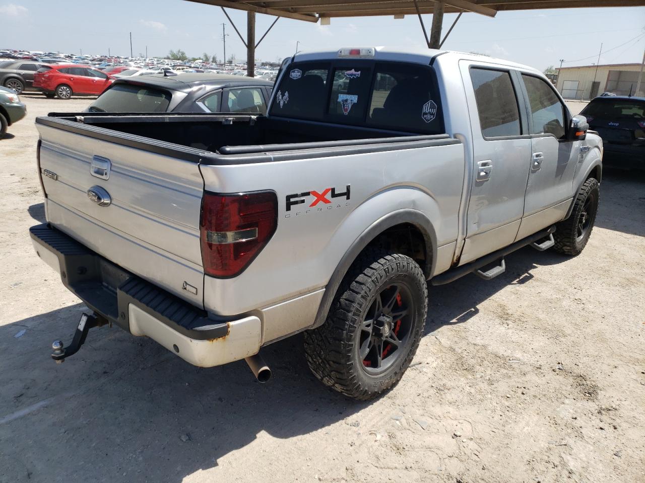 Photo 4 from auction – 2010 FORD F150 SUPER with VIN 1FTFW1EV2AKA36331