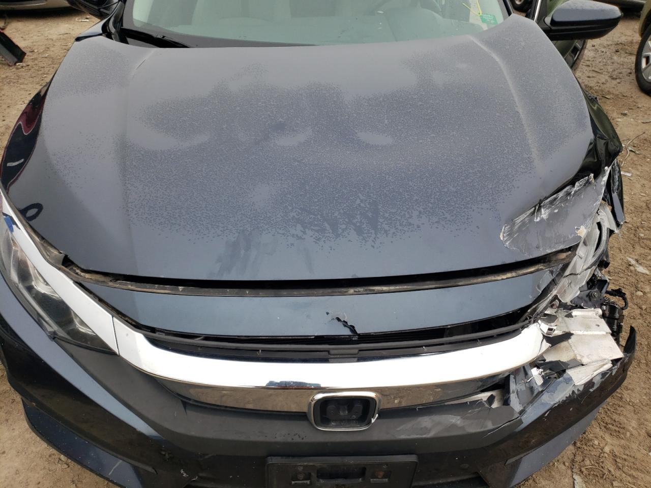 Photo 7 from auction – 2016 HONDA CIVIC with VIN 19XFC2F78GE083275