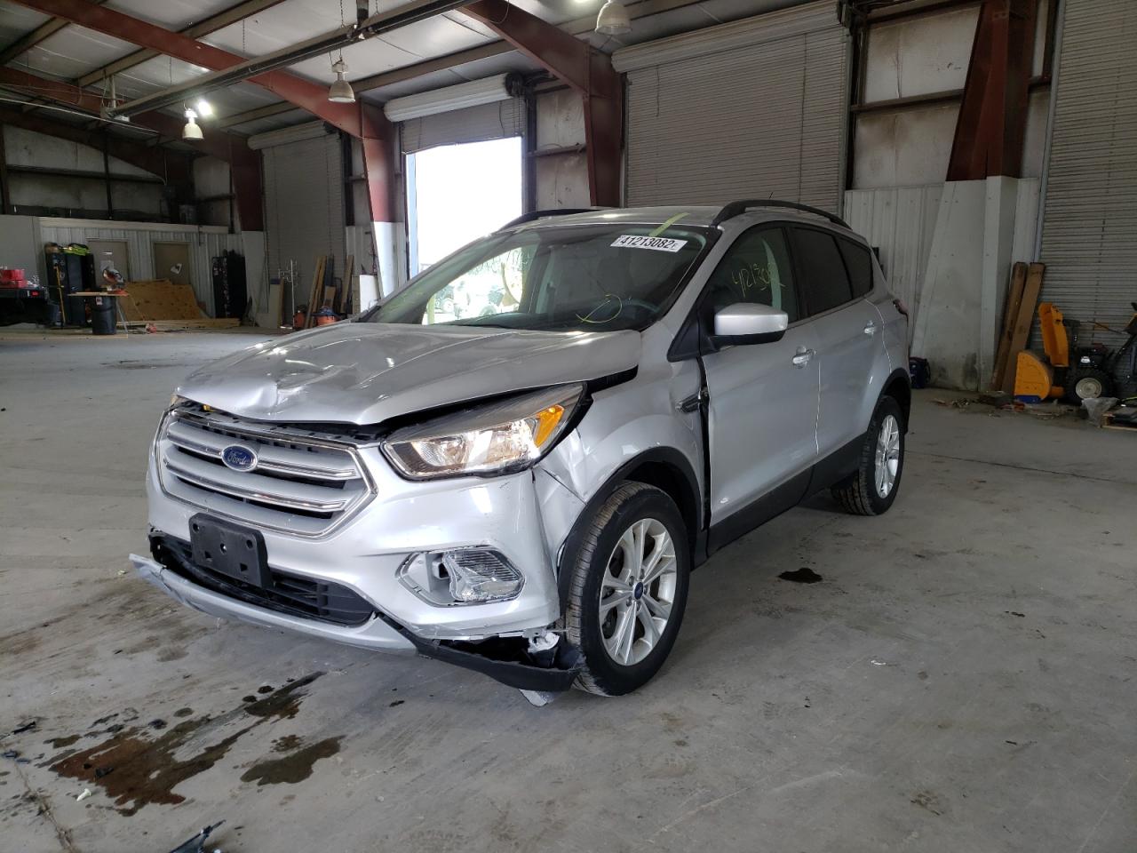 Photo 2 from auction – 2018 FORD ESCAPE SE with VIN 1FMCU9GD2JUB00962