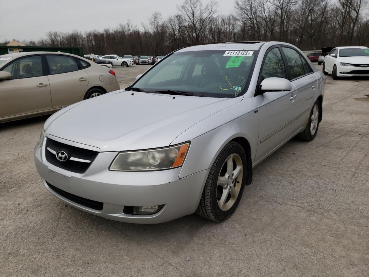 Photo 2 from auction – 2007 HYUNDAI SONATA SE with VIN 5NPEU46F57H237626