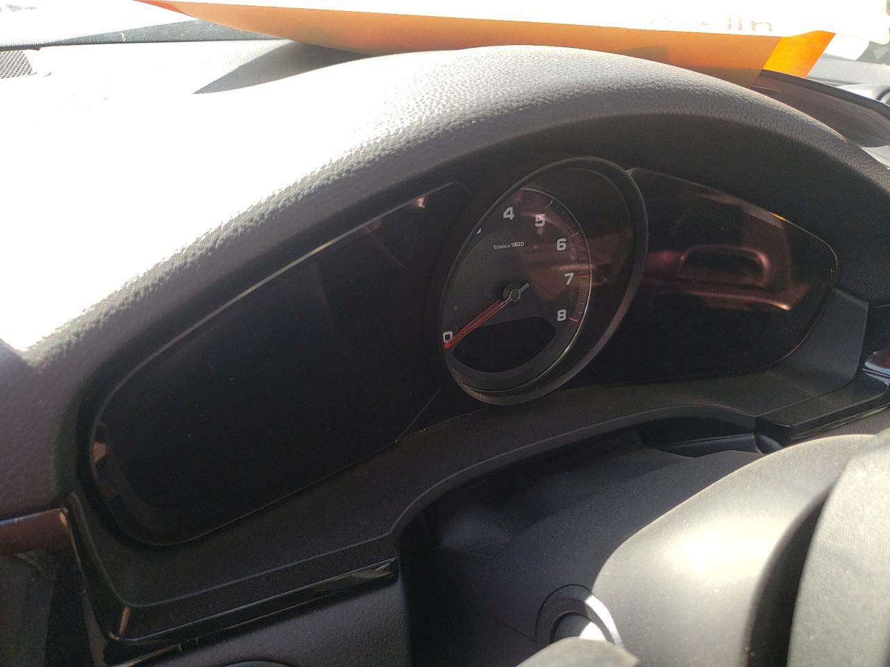 Photo 8 from auction – 2019 PORSCHE CAYENNE S with VIN WP1AB2AY8KDA63789