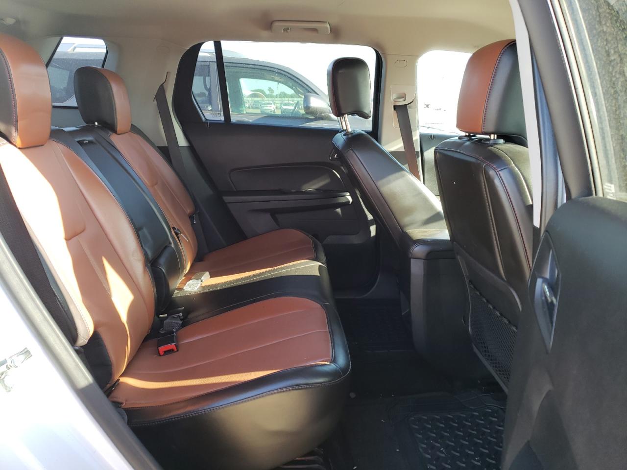 Photo 6 from auction – 2017 GMC TERRAIN SL with VIN 2GKFLUEK8H6310729