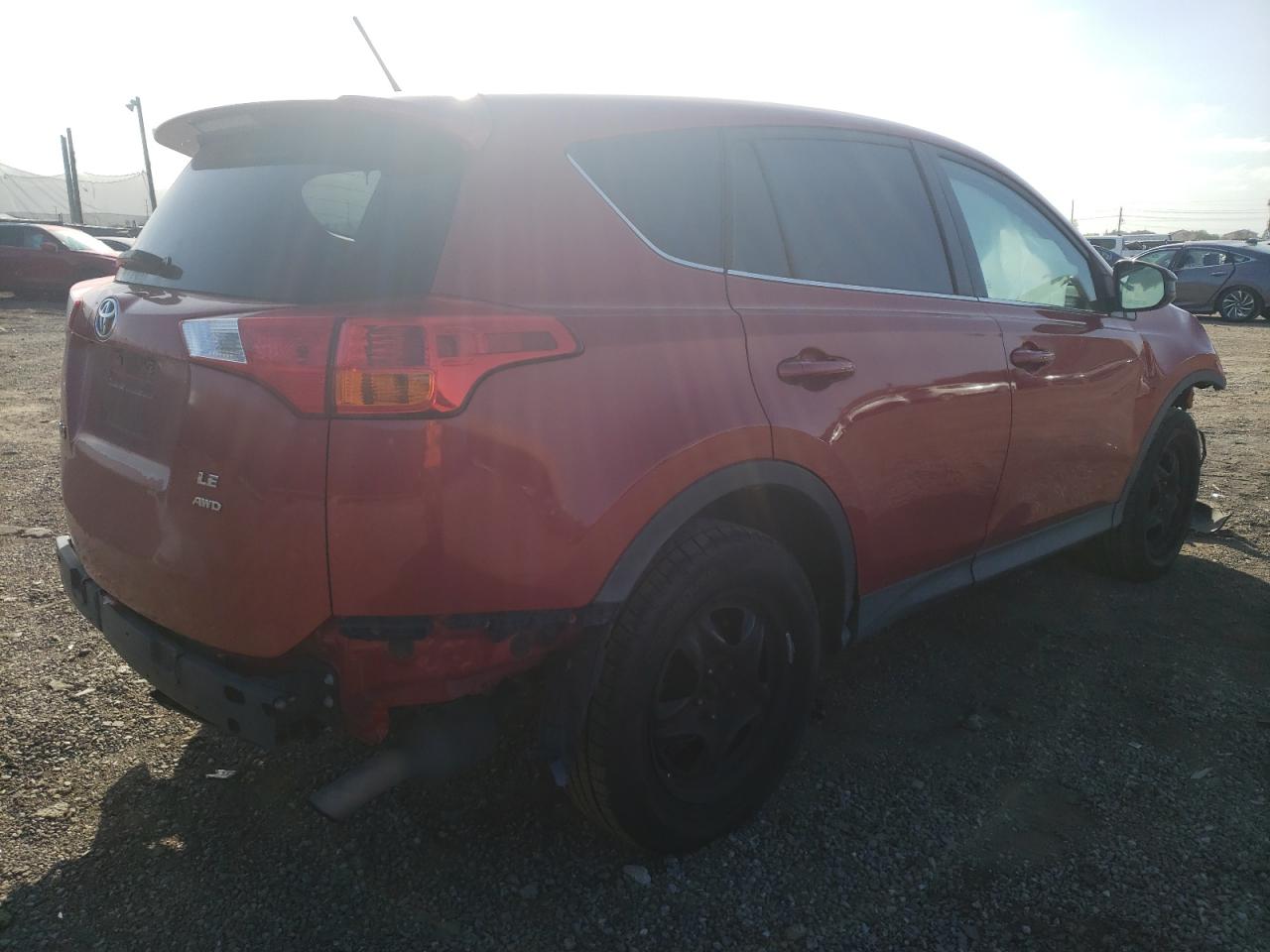 Photo 4 from auction – 2015 TOYOTA RAV4 LE with VIN 2T3BFREV3FW265550