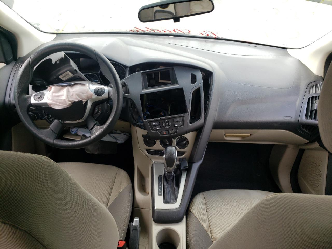 Photo 9 from auction – 2013 FORD FOCUS SE with VIN 1FADP3K2XDL359895