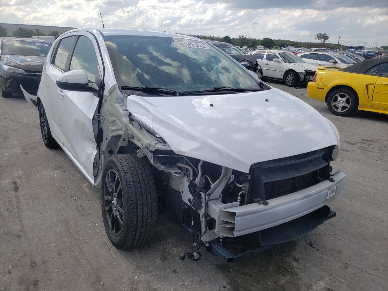 CHEVROLET SONIC LT 2014 with VIN 1G1JC6SH4E4235897 - Photo from auction