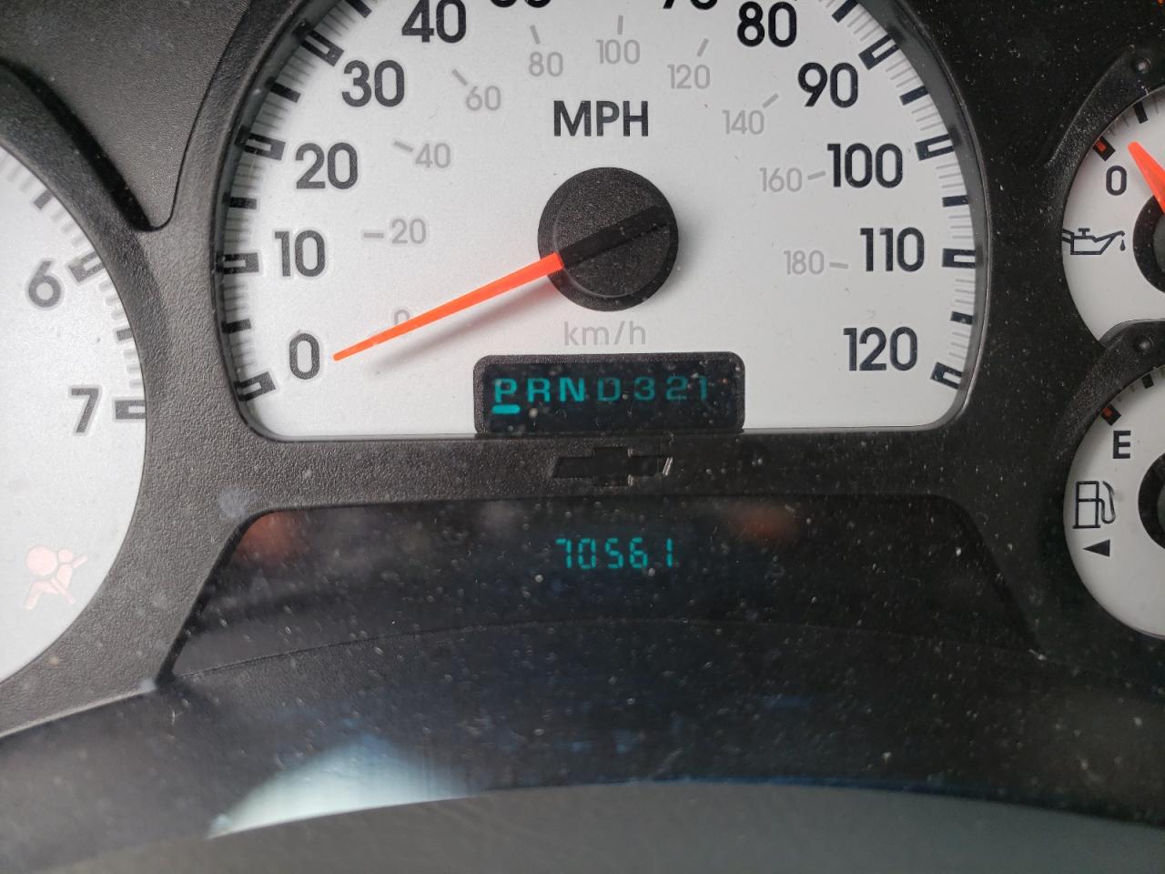 Photo 8 from auction – 2005 CHEVROLET TRAILBLAZE with VIN 1GNDT13S252101703