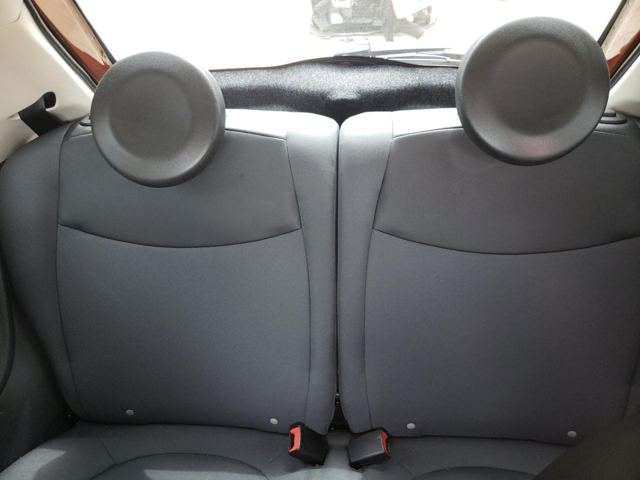 Photo 6 from auction – 2015 FIAT 500 POP with VIN 3C3CFFAR8FT520149