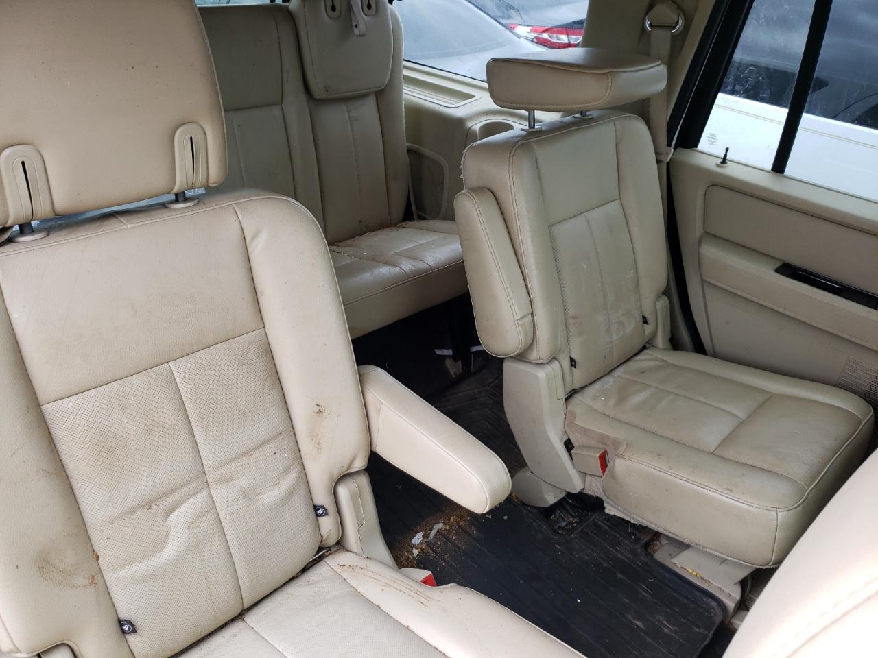 Photo 6 from auction – 2015 FORD EXPEDITION with VIN 1FMJU2AT3FEF10640