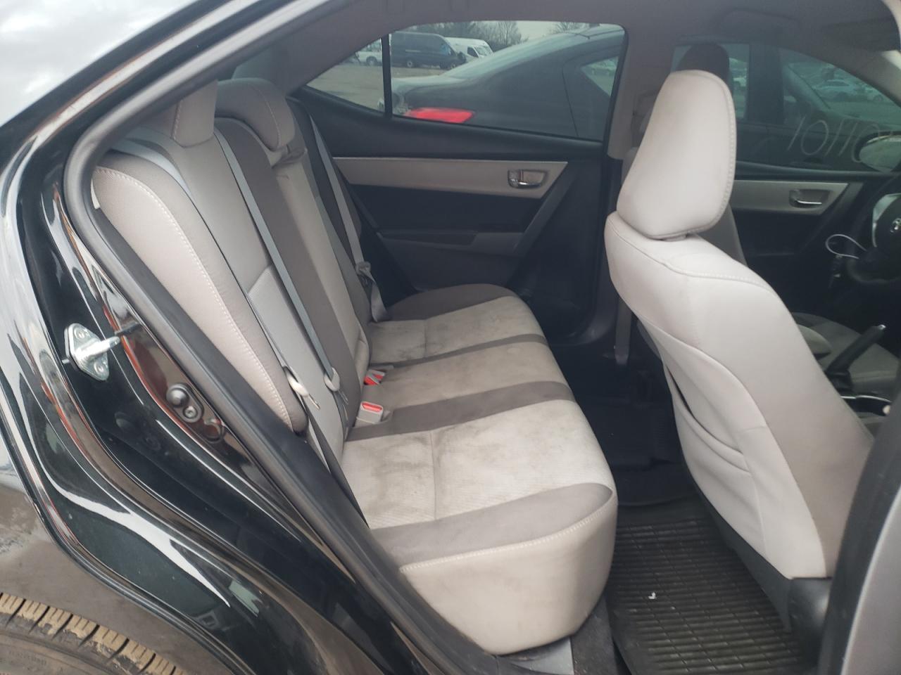 Photo 6 from auction – 2017 TOYOTA COROLLA L with VIN 2T1BURHE0HC765549