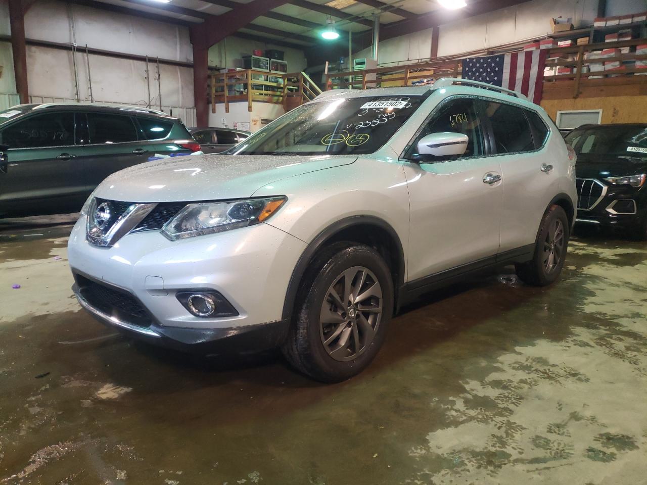NISSAN ROGUE S 2016 with VIN 5N1AT2MT7GC882350 - Photo from auction