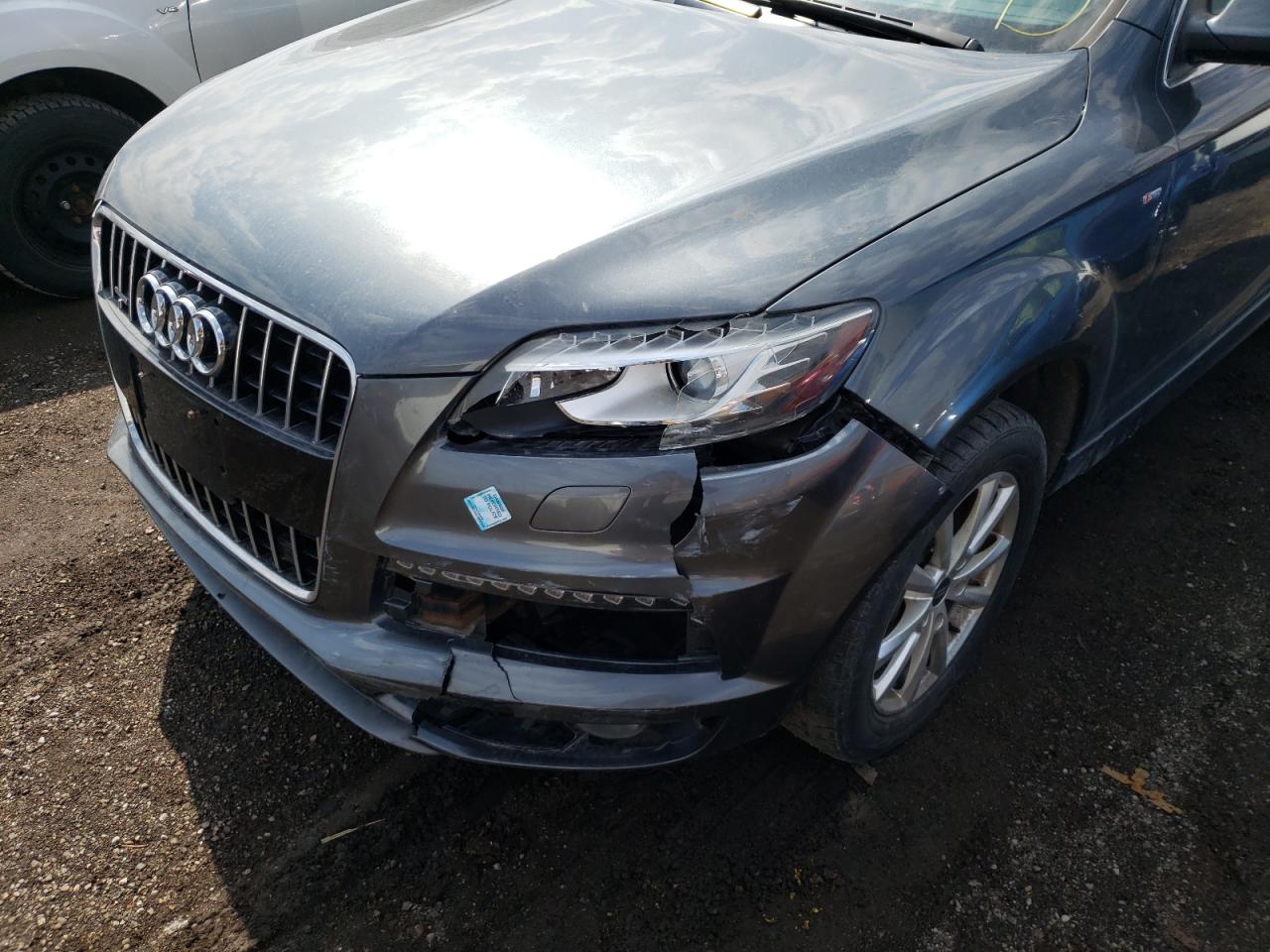 Photo 9 from auction – 2010 AUDI Q7 PREMIUM with VIN WA1JYCFE3AD002847