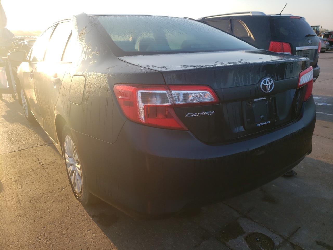 Photo 3 from auction – 2014 TOYOTA CAMRY L with VIN 4T1BF1FK5EU866844