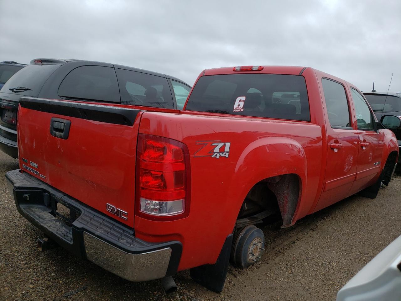 Photo 4 from auction – 2011 GMC SIERRA with VIN 3GTP2WE31BG296577