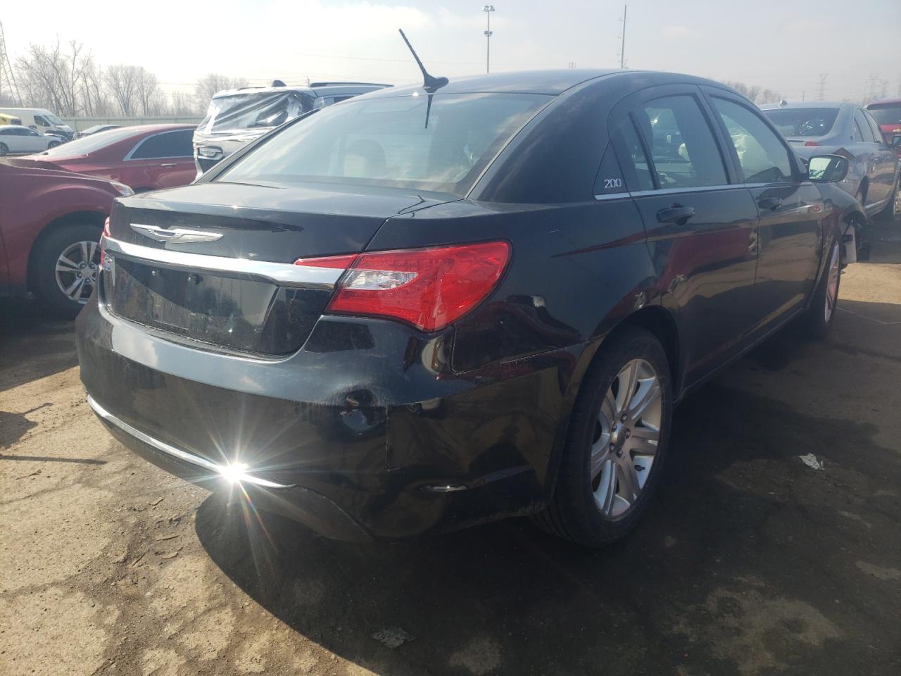 Photo 4 from auction – 2012 CHRYSLER 200 TOURIN with VIN 1C3CCBBBXCN124688