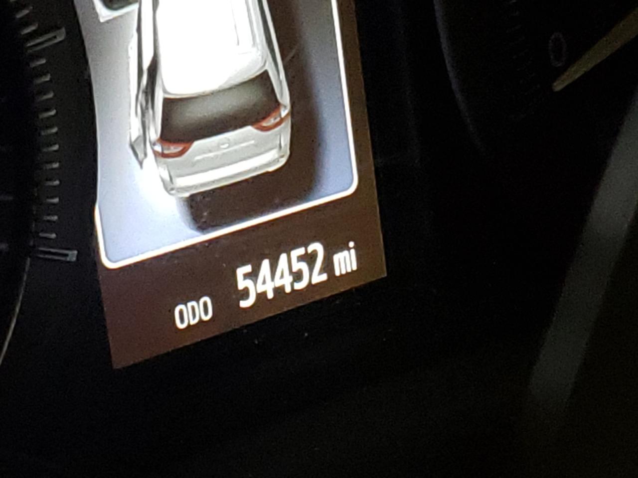 Photo 8 from auction – 2016 TOYOTA SIENNA XLE with VIN 5TDDK3DC6GS136383