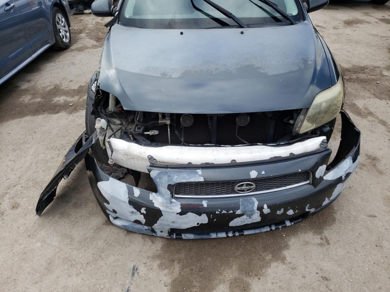 Photo 9 from auction – 2005 TOYOTA SCION TC with VIN JTKDE177250042584