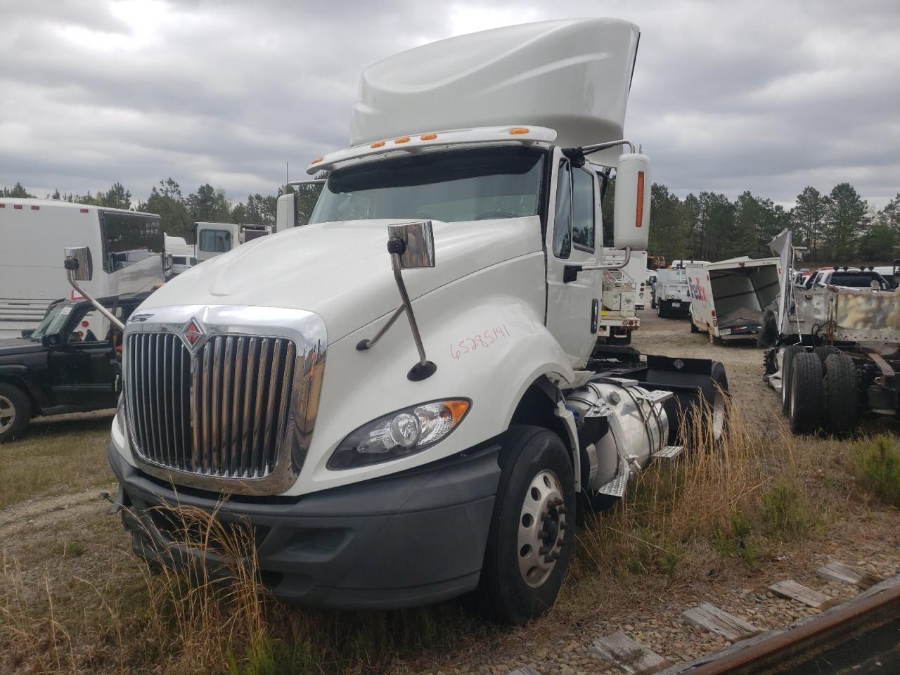 Photo 2 from auction – 2016 INTERNATIONAL PROSTAR with VIN 3HSDGAPN9GN403231